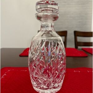 Beautiful unique crystal piece. Decanter style